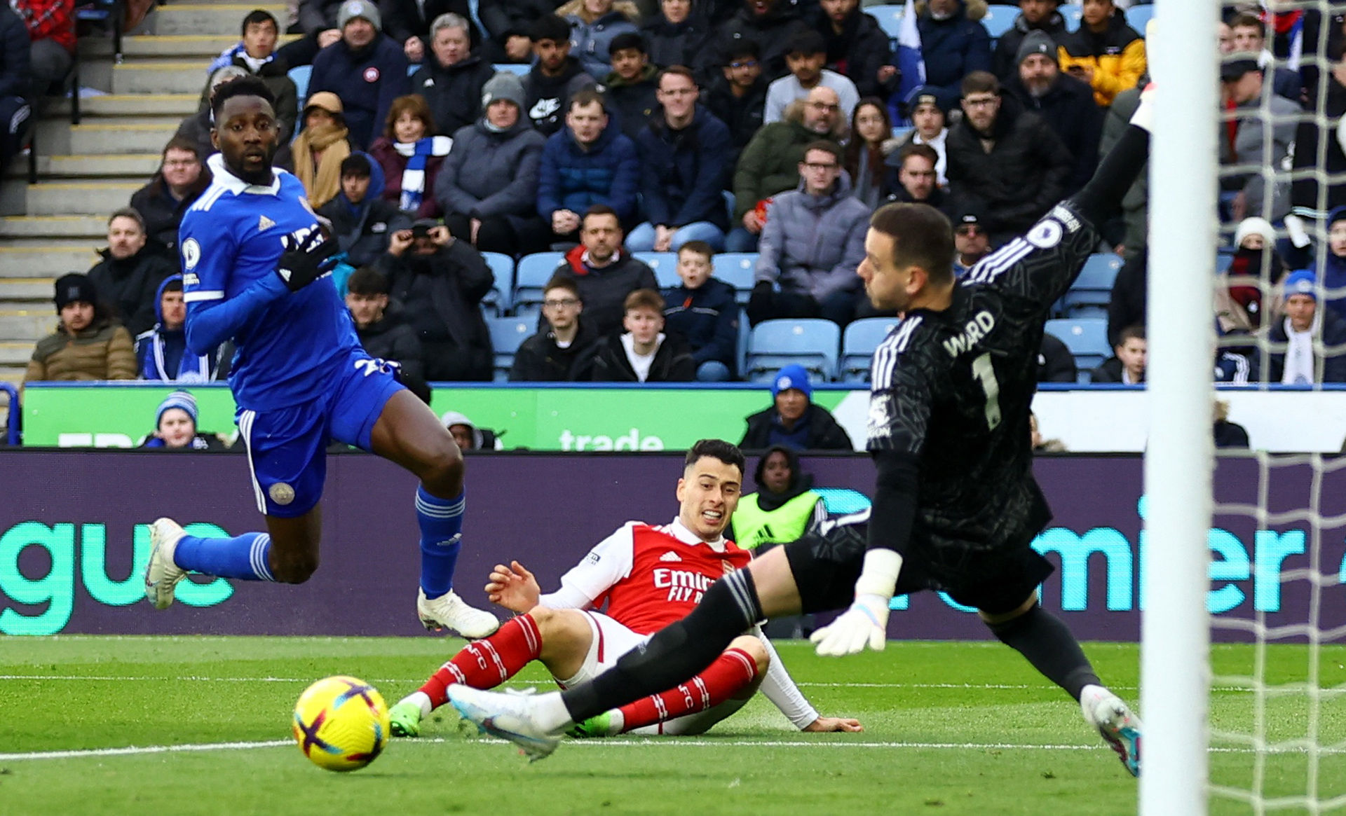 使得他们能 使得他们能