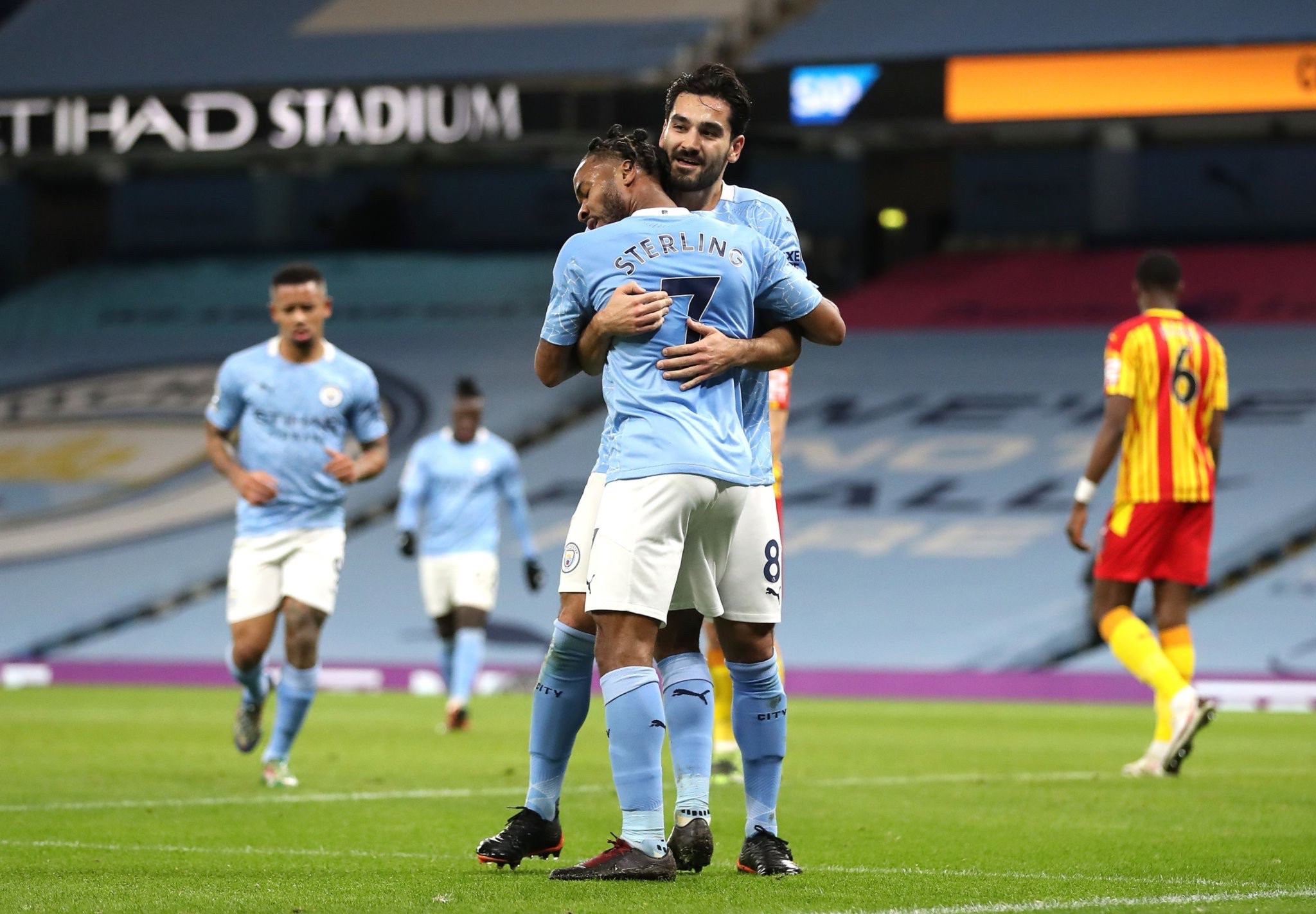 伍德形成互 伍德形成互